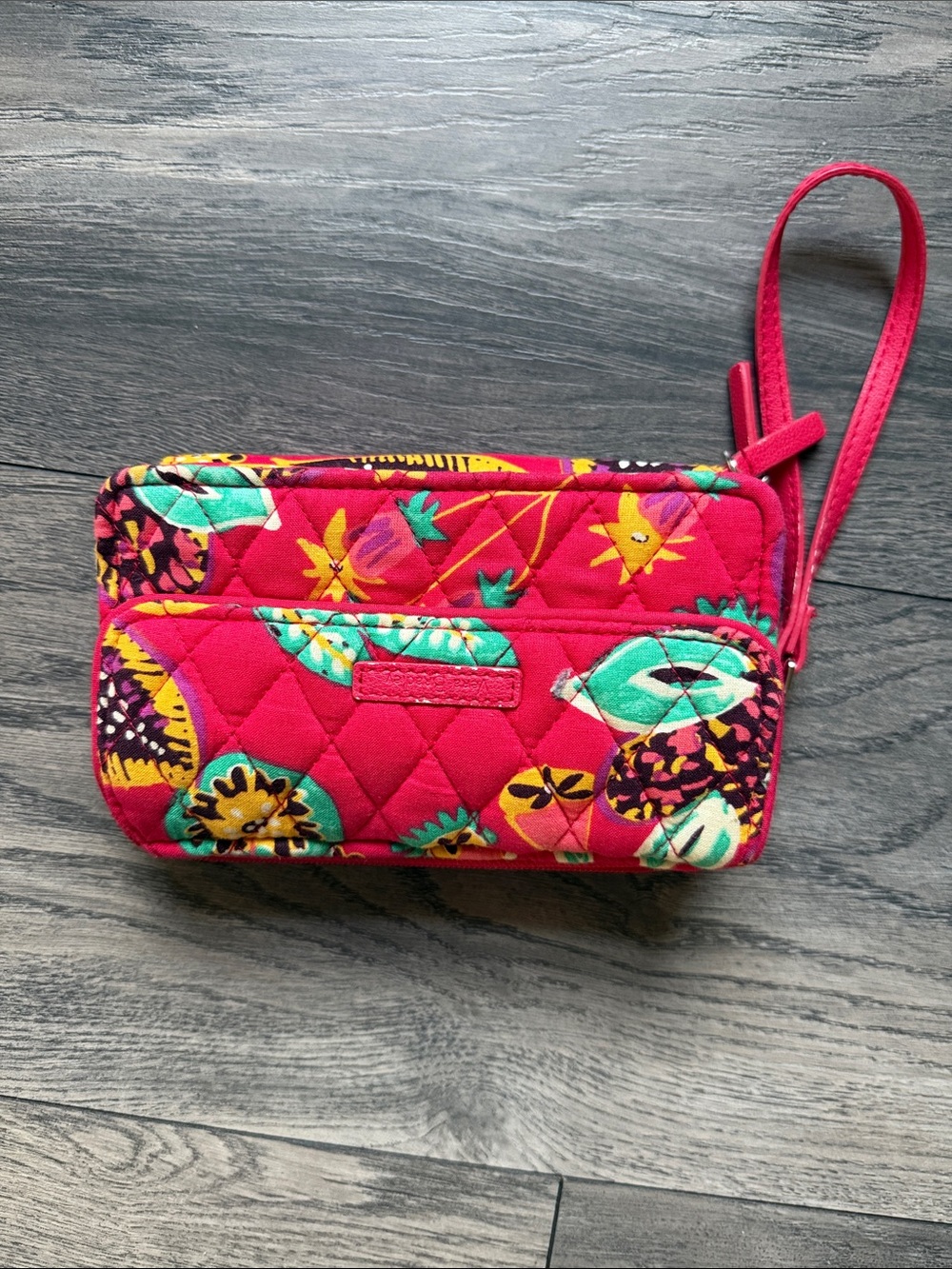 Vera Bradley All In One Crossbody Quilted Floral Rumba Pattern Wristlet Wallet